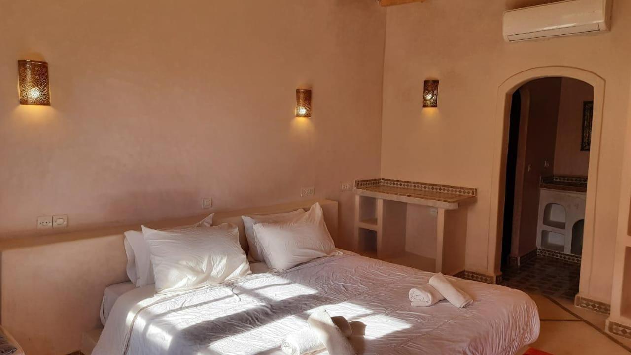 Готель Kasbah Tissint Екстер'єр фото